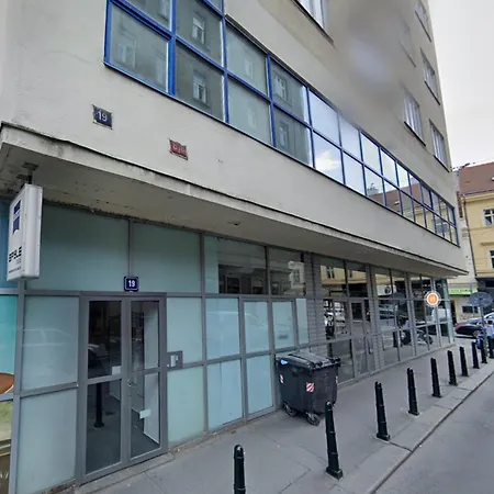 Bright Ruterra In The Heart Of Apartment Prague